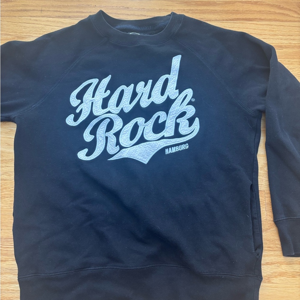 Vintage Hard Rock Cafe Hamburg Black White Embroidered Crewneck Medium M pockets